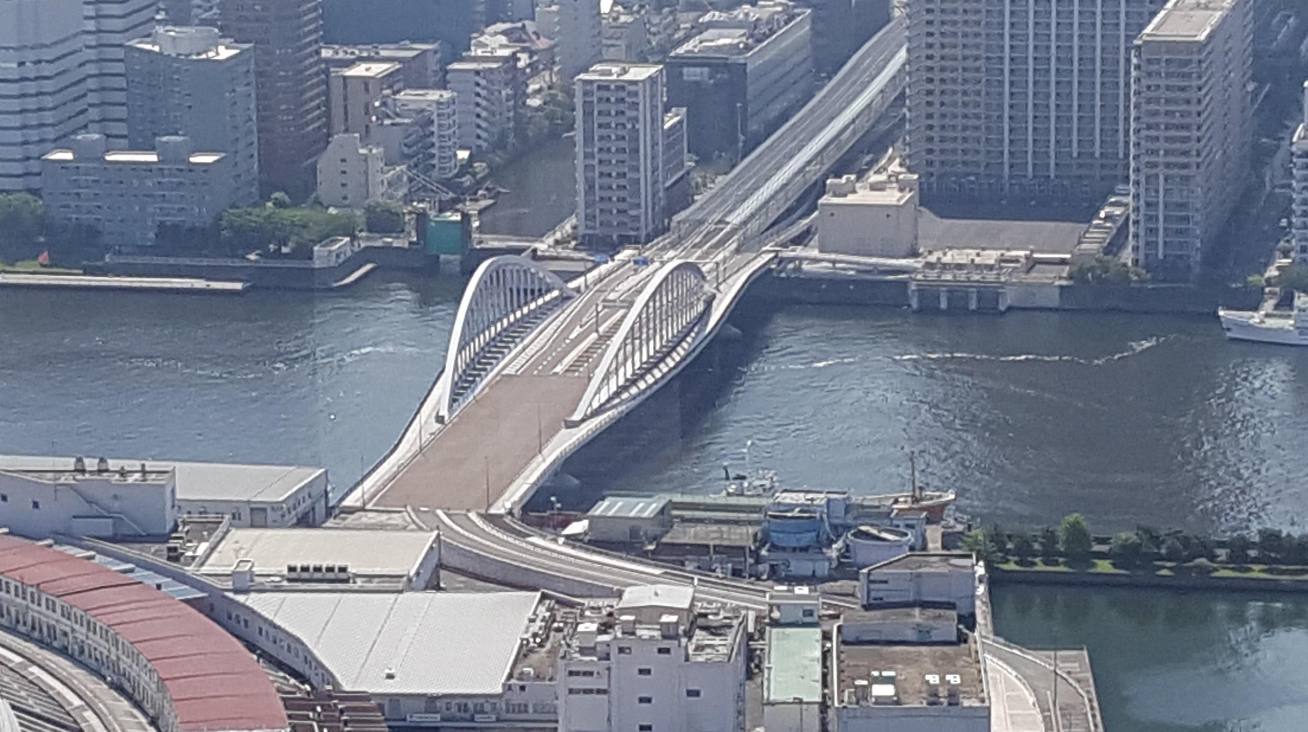 2018年05月_電通から築地大橋_縮小.jpg