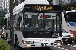 無料巡回バスを使って 日本橋ケチケチ散策