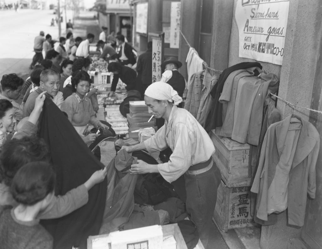  【八重洲】 東京駅前で七十有余年　餃子老店「泰興楼（たいこうろう）」