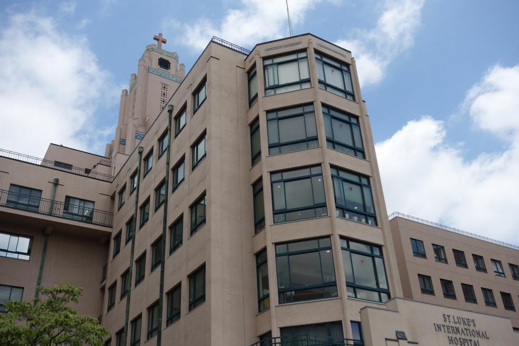 聖路加国際病院（旧病棟、チャペル） 中央区の名建築（12）聖路加国際病院（旧病棟、チャペル）とトイスラー記念館