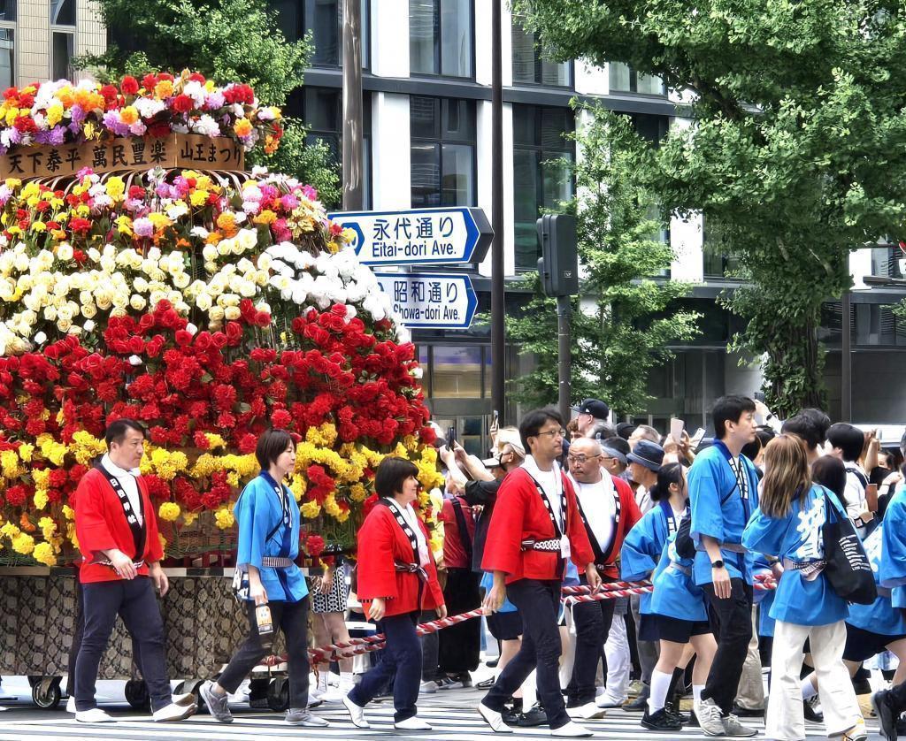  日本橋日枝神社(山王お旅所)神幸祭