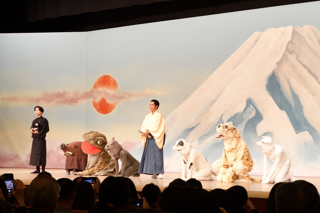  When Visiting Tokyo, Don’t Miss the Kabukiza Theatre