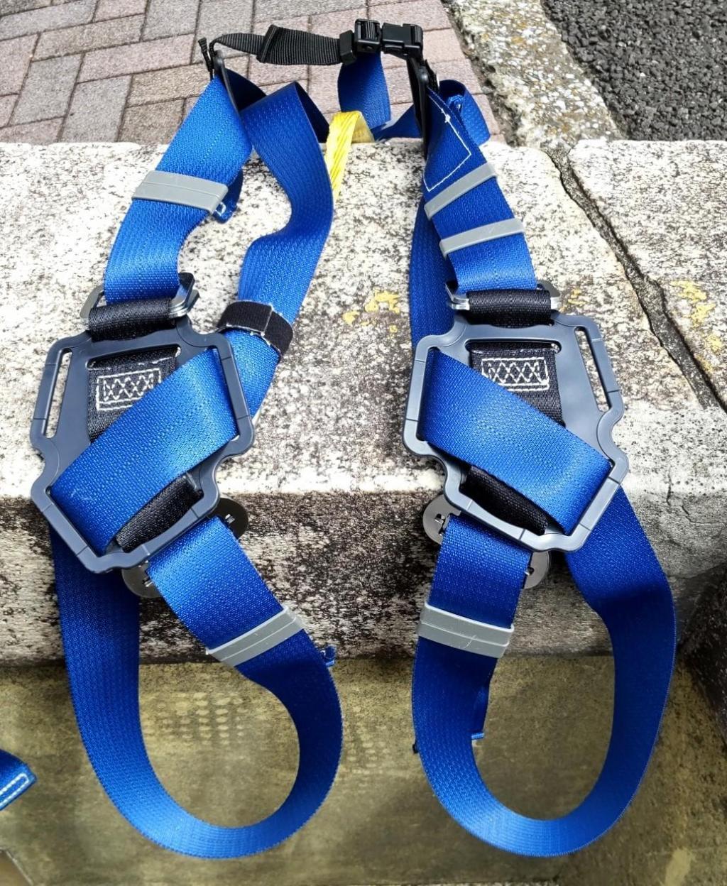  塔屋の東側窓より可動桁を見ゆ！