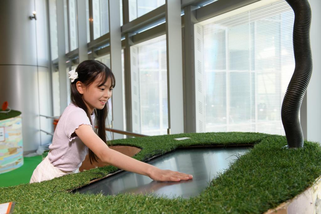 ＜3Fコンテンツ＞　 ～この夏「博士ちゃん」が「東京ミッドタウン八重洲」にやってくる～
【7月26日（土）～8月24日（日）、「君も博士になれる展 empowered by 博士ちゃん」開催】