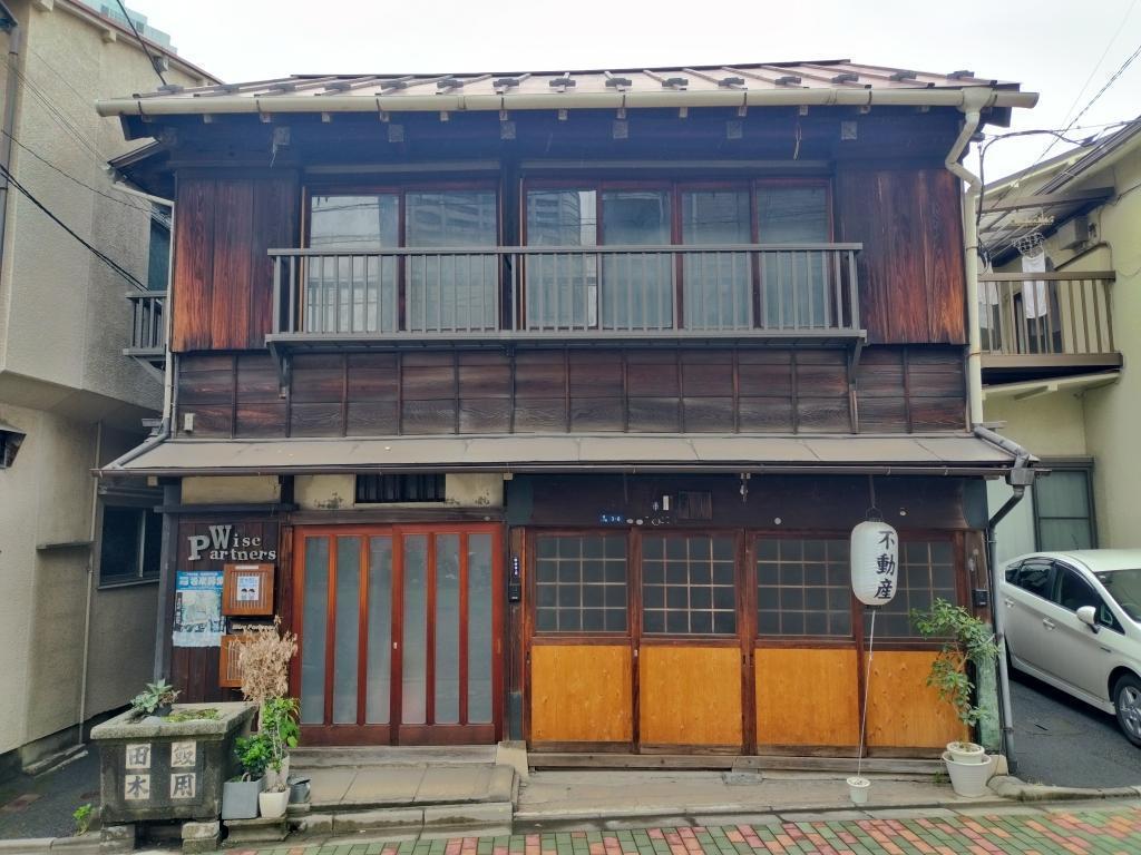 旧飯田家住宅店舗兼主屋 新規「国登録有形文化財」パネル展： 7/15(火)～9/8(月)
本の森ちゅうおう