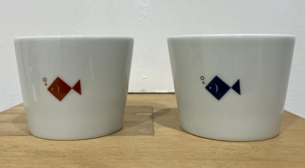 木屋　そばちょこ
隅立角金　紅　/　紺
各１,５４０円 夏・錫の涼
　ー　濱田久美子　作品展　ー
　　～　日本橋木屋本店 izutuki　～