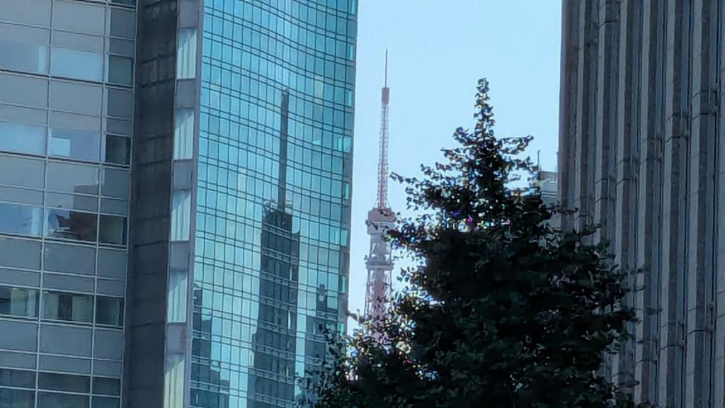  真夏日の空･･･東京タワーを見る･･･
「浜離宮」「ときめき橋」「GINZASIX」「勝鬨橋」