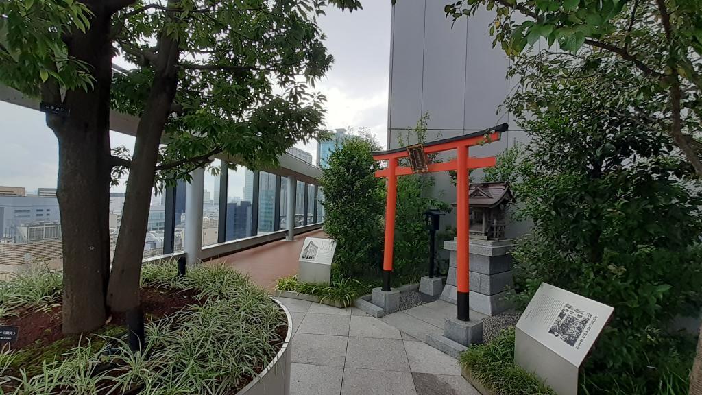  初詣にいかが？千本鳥居でおなじみ伏見稲荷大社ゆかりの神社3選