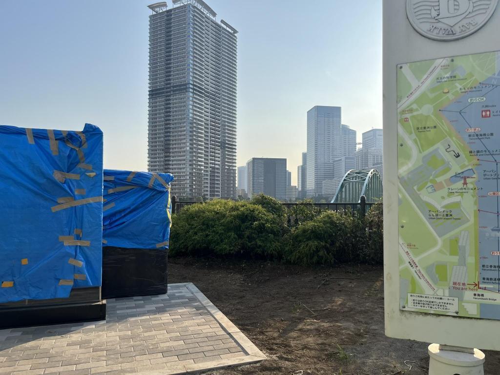 何が書かれているのか案内板が 続・旧「晴海鉄道橋」の遊歩道　まもなく開通 Part2　※9/8追記部分を追加しました。