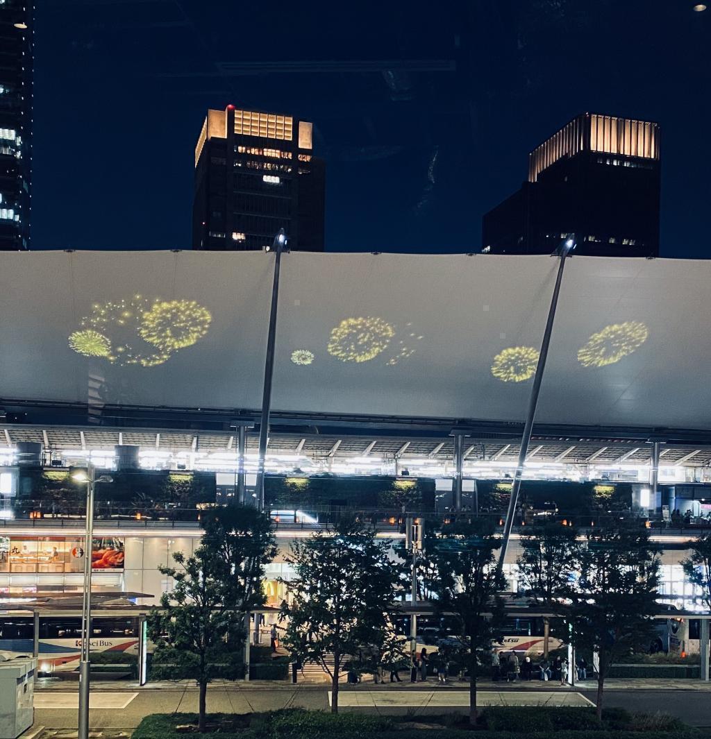 八重洲で花火だ、ドーン 八重洲でライブと花火とエトセトラ
大人の夕涼みイベントが今週末（9/7）まで実施中