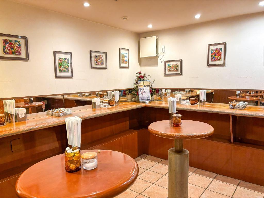 創業者の想いが詰まったスタンドコーヒーで最高のコーヒーを 【お急ぎ下さい】ミカド珈琲日本橋本店、現店舗今月限りです