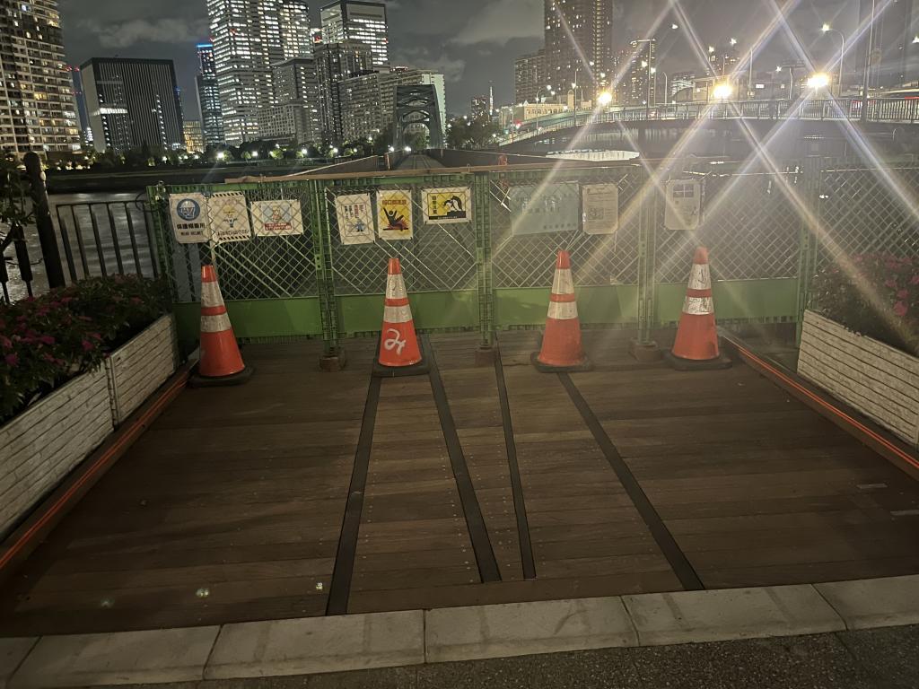 前日の様子 旧「晴海鉄道橋」の遊歩道　祝開通！！