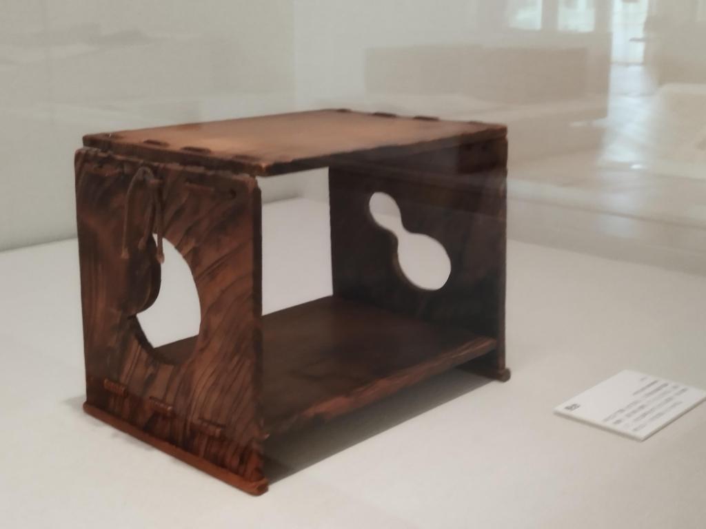  「中央区とのご縁：べらぼう〜蔦重栄華乃夢噺〜㉕」
秋の中央区はイベント盛りだくさん！
【江戸の出版文化と日本橋　―蔦屋重三郎とその周辺―】　9月25日(木)～11月9日(日)  特別展開催中　（本の森ちゅうおう）（入場無料）