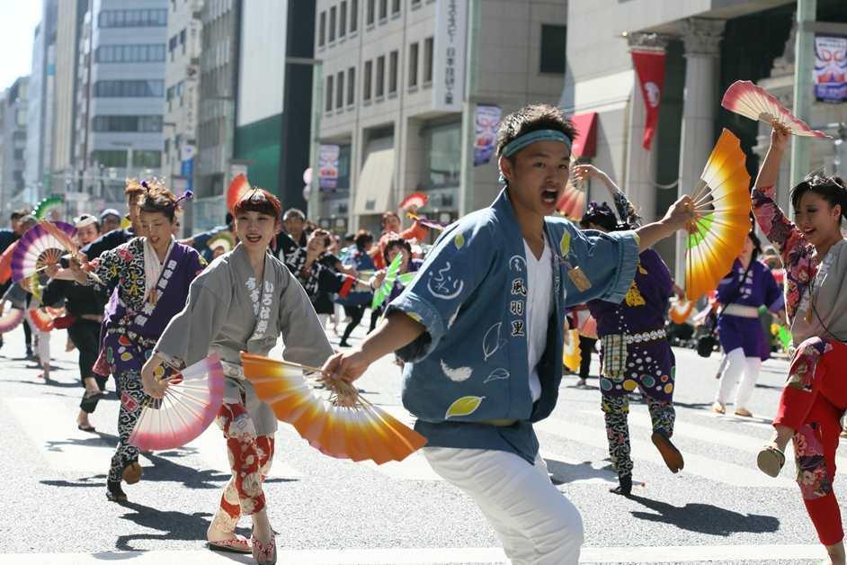 Parade：大江戸活粋（かっき）パレード（11:25〜⒕:30） 秋の中央区はイベント盛りだくさん！
【第52回　日本橋・京橋まつり】10月26日（日）開催