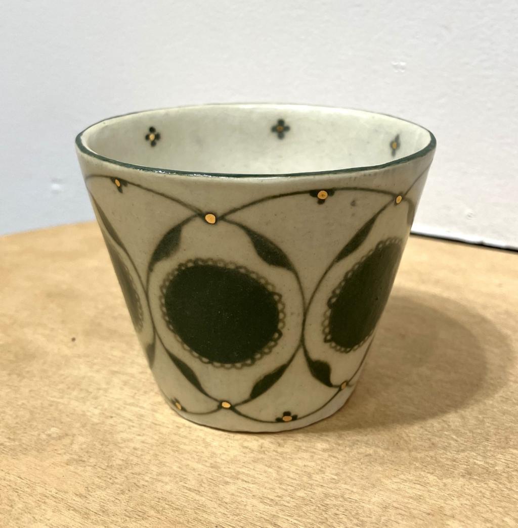 緑金彩猪口
６,６００円 伊藤満作陶展
　「月夜に米の飯」
　　～　日本橋木屋本店 izutuki　～