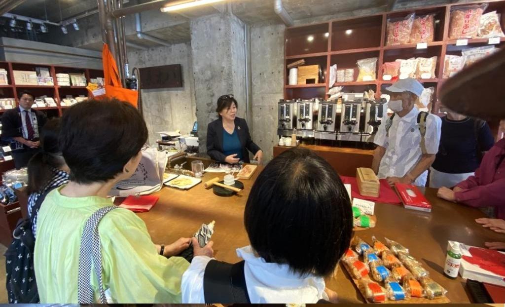 日本橋　八木長本店 日本橋で粋な老舗巡り