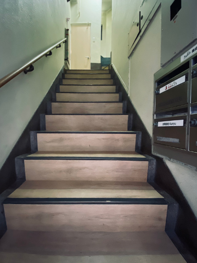  秋の銀座は謎が深い
「謎を解くまで帰れないカフェ」
「おじさん自動販売機」