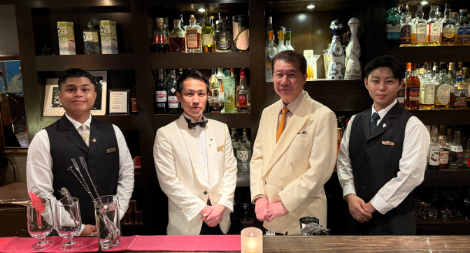  銀座を照らす八つの星
─保志雄一氏の美学とカクテルの世界