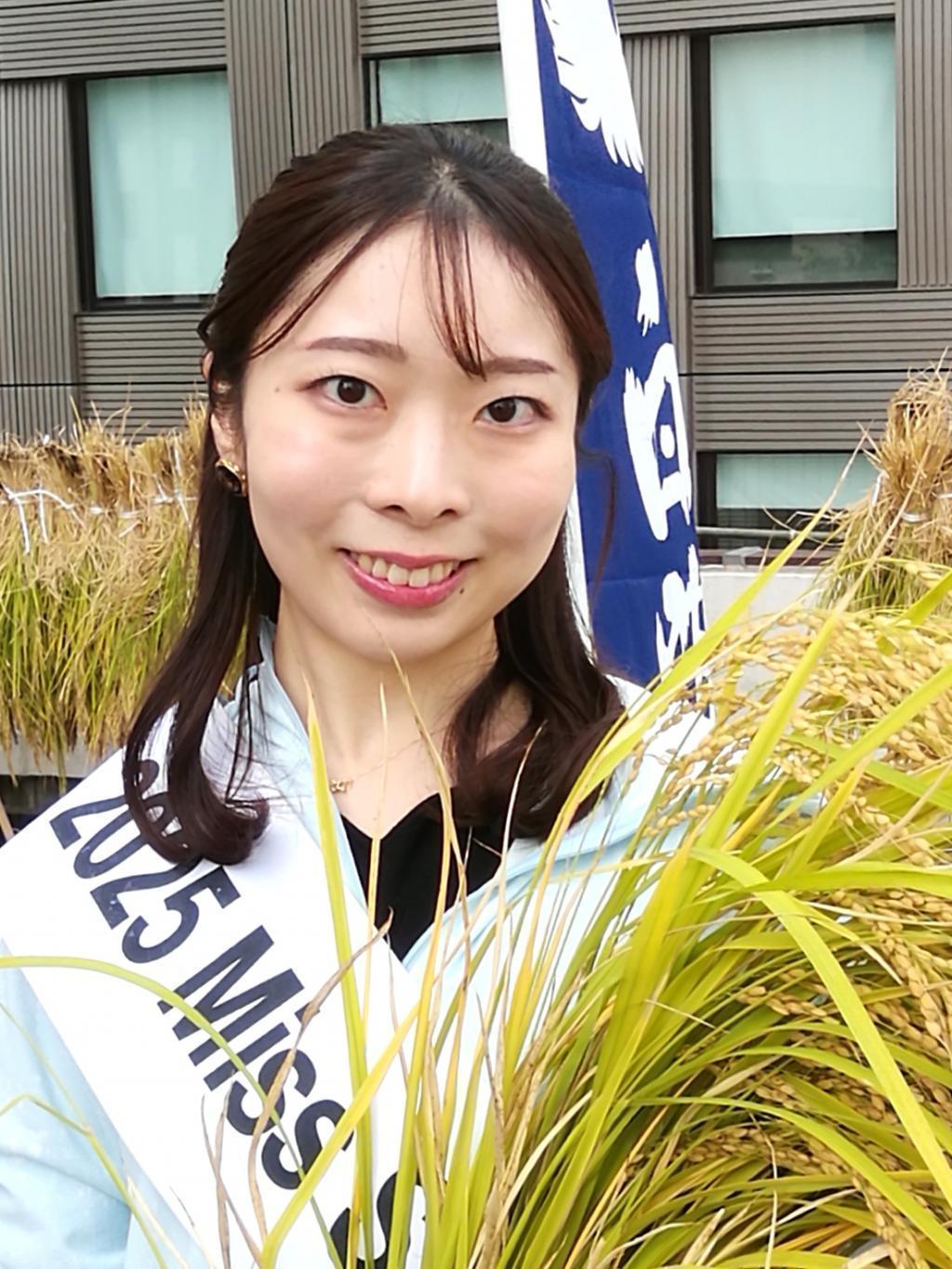  ２０２５白鶴銀座天空農園
　稲刈り
　　～　白鶴酒造　～