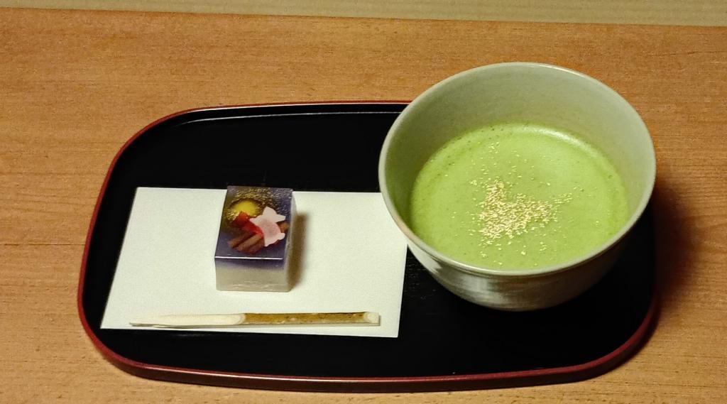 抹茶とお菓子(ねりきり)セット 浜離宮『栗名月・十三夜』お月見散歩
ライトアップの幻想的な光と影の演出を愉しもう！
2025・10/31(金)-11/5(水)