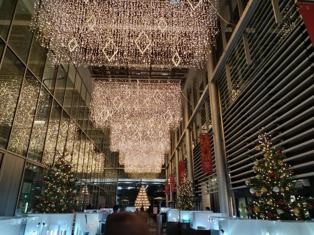  クリスマスイベント「MIDTOWN YAESU CHRISTMAS 2025」開催中（東京ミッドタウン八重洲）：　11月13日(木)～12月25日(木)（11:00～23:00、ライトアップ16:00～）