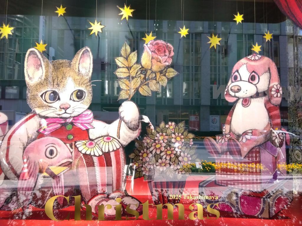 ショーウインドウの動物も嬉しそうにはしゃいでいます 日本橋髙島屋　サンタが街にやってきた