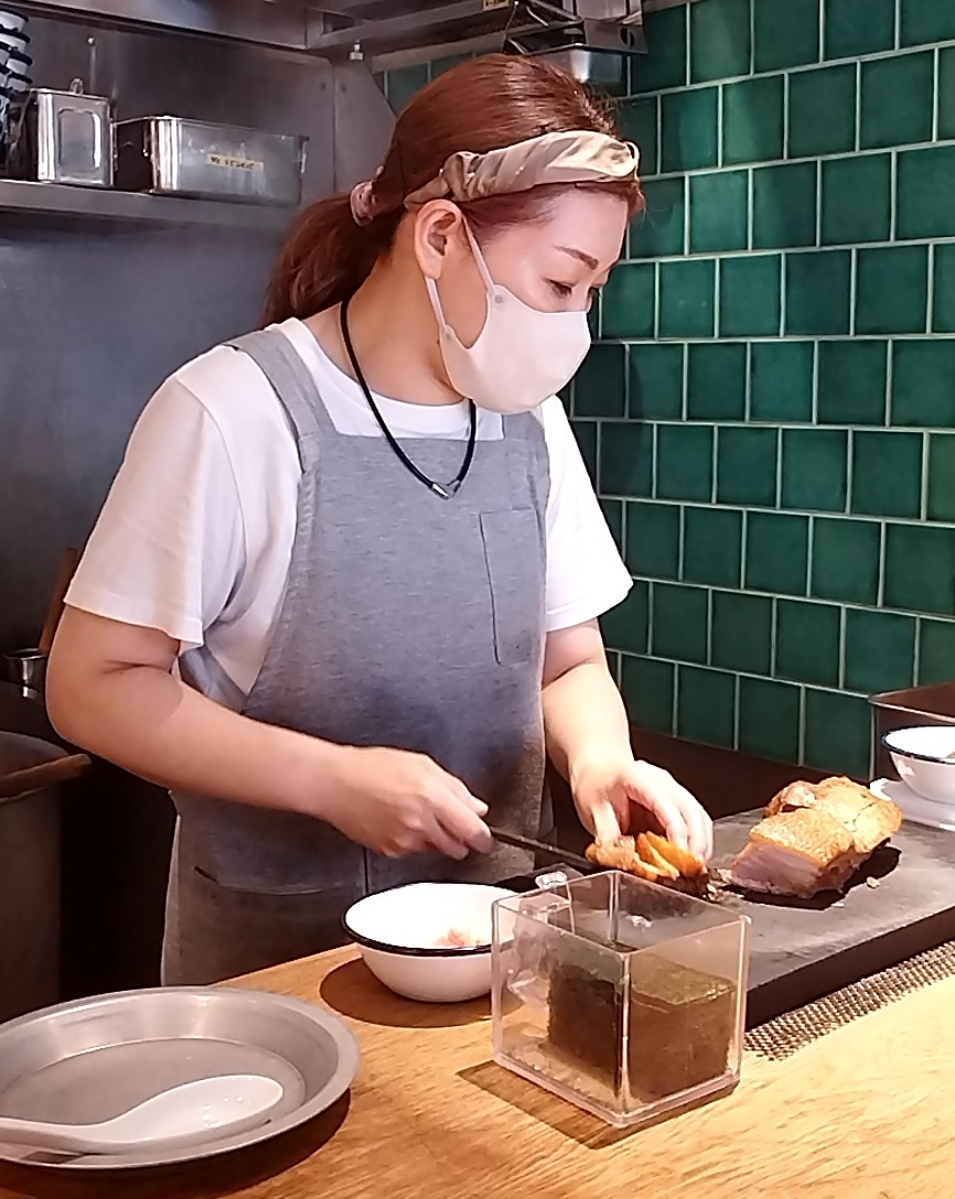  ＜ミシュラン ビブグルマン ４年連続掲載！＞　
銀座＆新橋【はるちゃんラーメン】