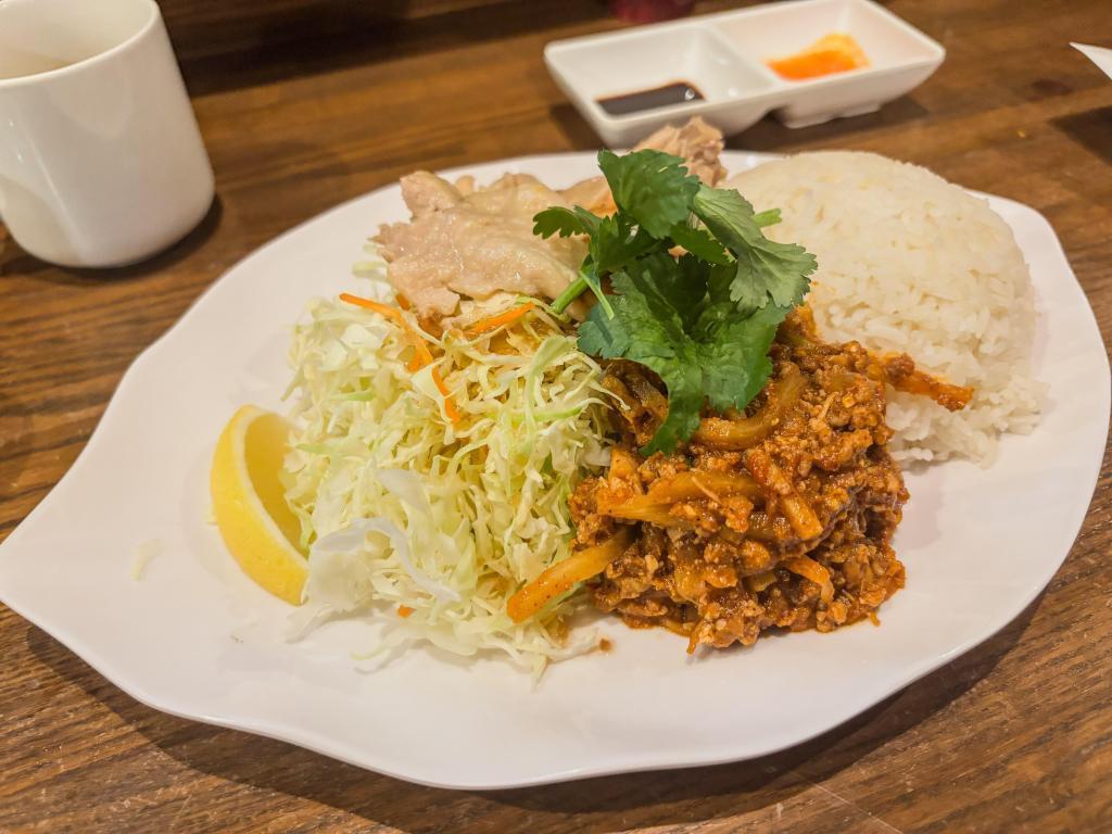 お勧め！　天鶏ランチ 【New Open】海南鶏飯　天鶏（テンチィ）