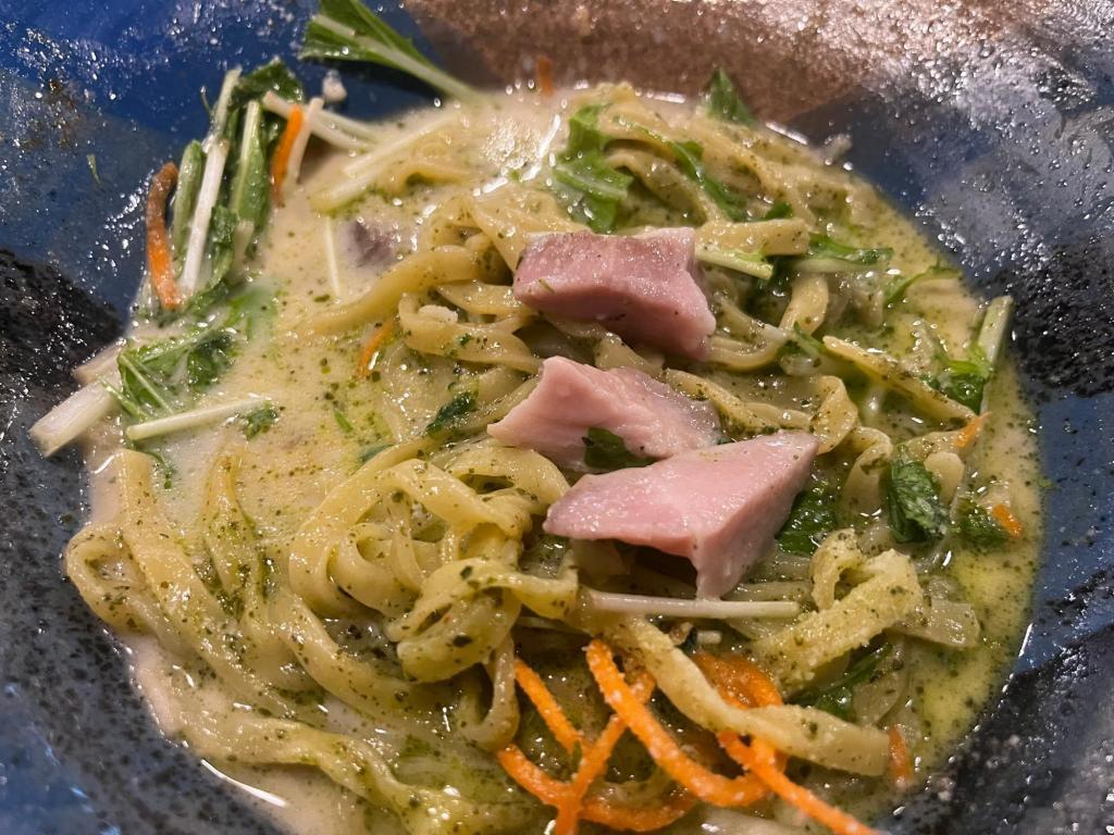  想像をはるかに超えるラーメン店が築地に誕生！フレンチラーメン専門店「時は蟹なり」