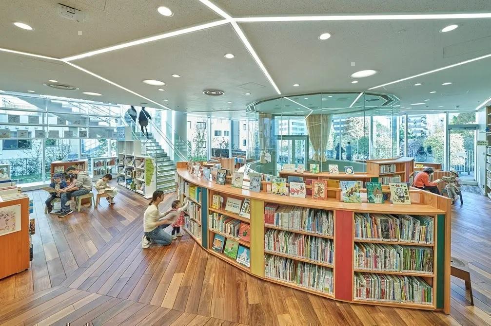  English guided Bus Tour visiting Public Facility in Chuo City for Foreign Residents. (Free of charge!)