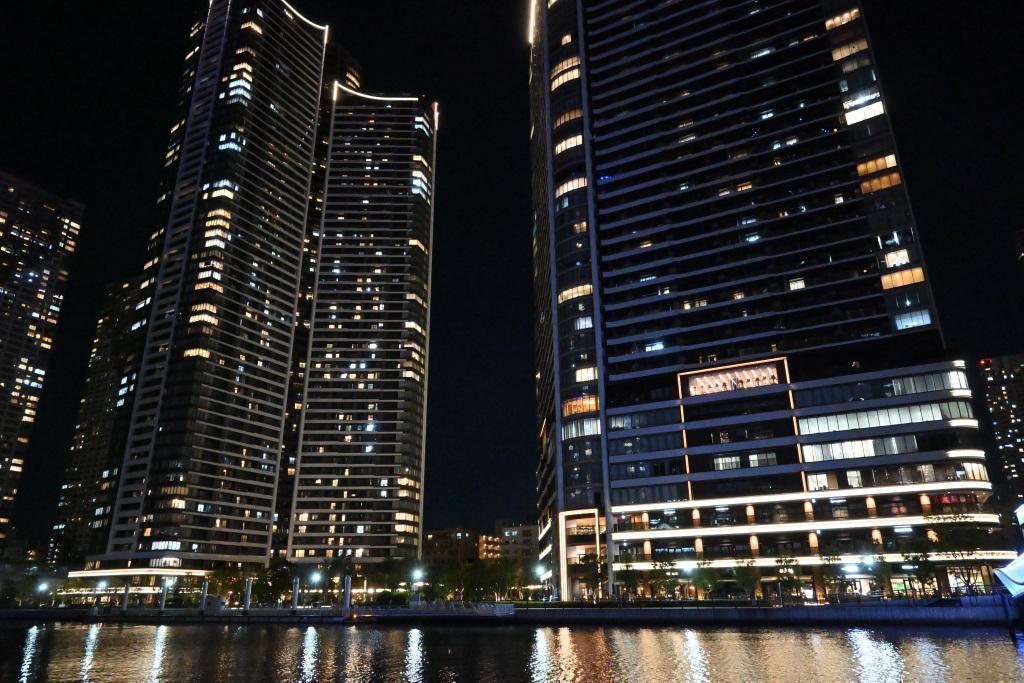  An Evening Walk Along Chuo Ward’s Waterfront