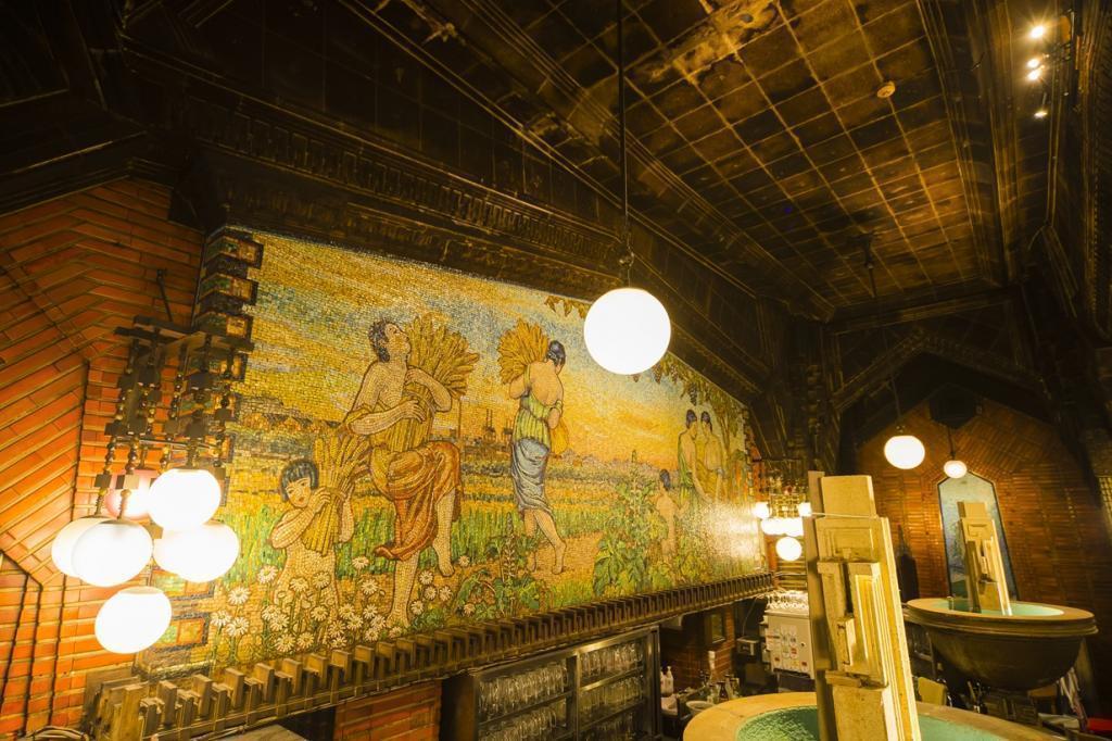 銀座ライオンさんは・・・ 銀座ライオン監修 「ガーリックトーストラスク」　発売
　　～　国分首都圏　～