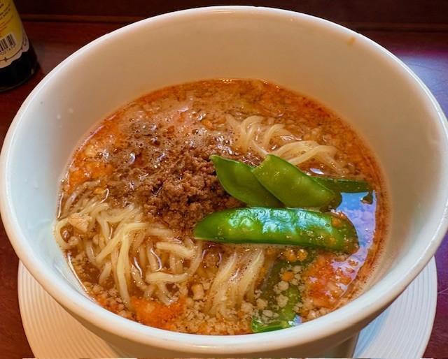 〆は名物担々麺！ 京橋の春を中華で満喫　
頤和園　京橋エドグラン店