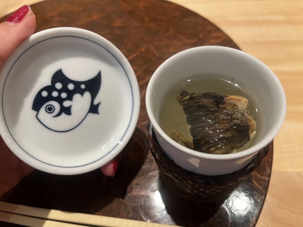  東京駅近くで「個室」を探していたら、ここ一択！ビジネスにもプライベートにも使える「北大路京橋茶寮」。今なら絶品すき焼きと旬のふぐが食べられるコースがおすすめ！