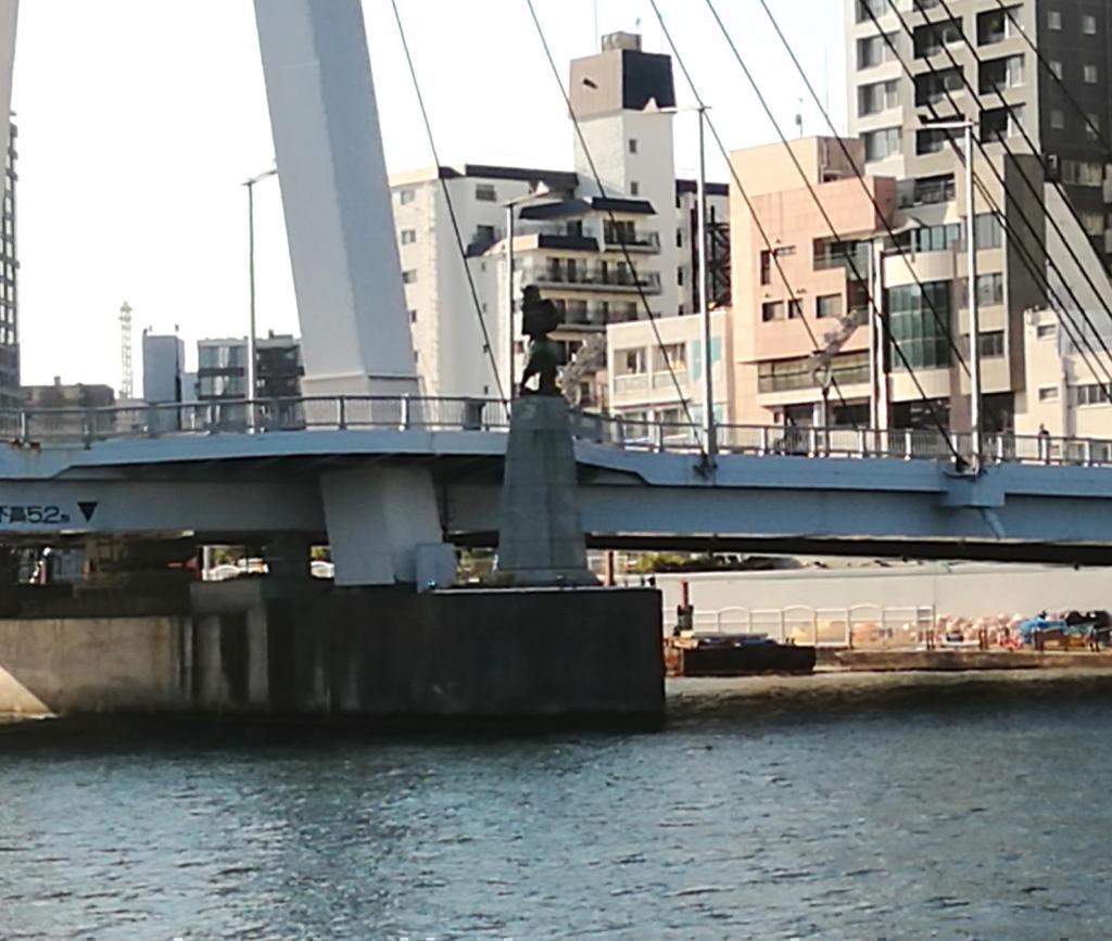  東京タワーと東京スカイツリーを求めて
　隅田川９橋を遡上します　④
　　～　中央大橋　～