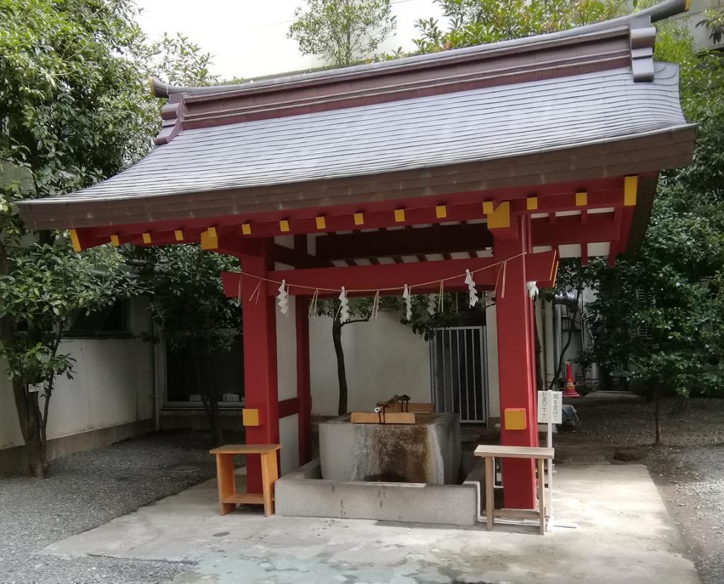 摂社　日枝神社 神社の手水鉢・手水舎　後編
　　～　中央区内の神社　まとめ　⑤　～