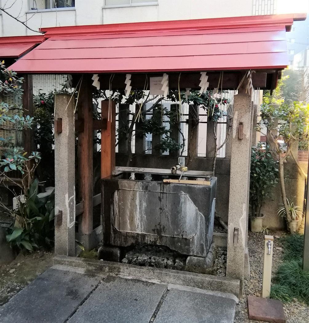 新川大神宮 神社の手水鉢・手水舎　後編
　　～　中央区内の神社　まとめ　⑤　～