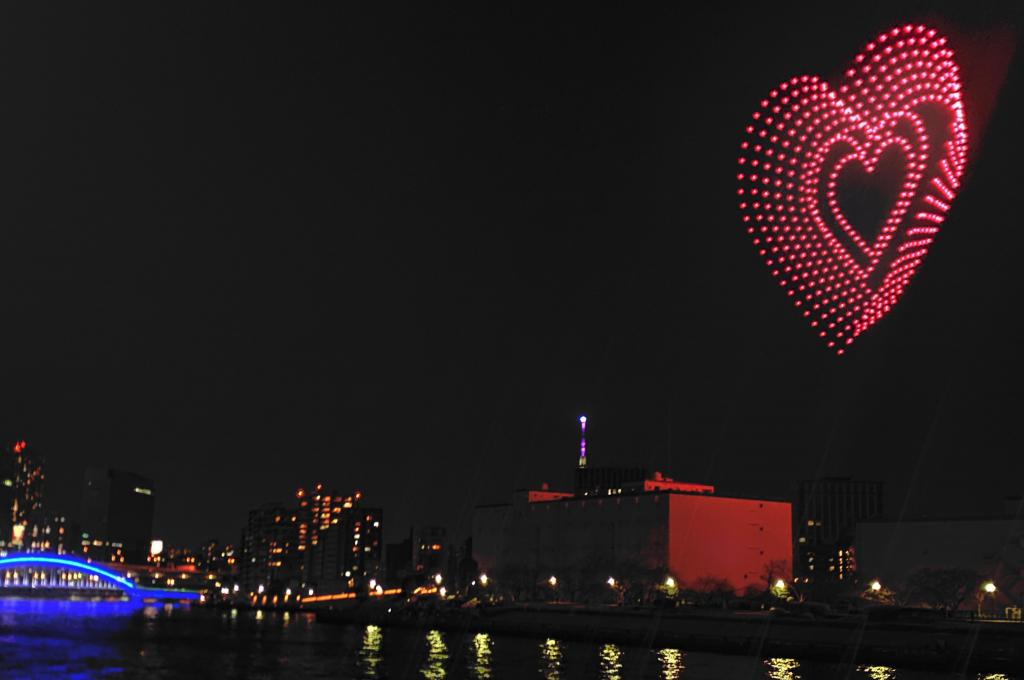  ホワイトデー　ドローンショー