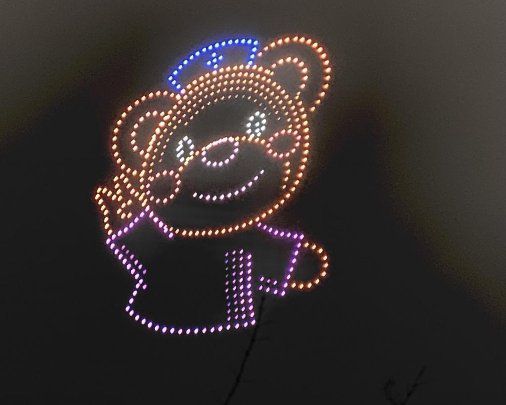  ホワイトデー　ドローンショー