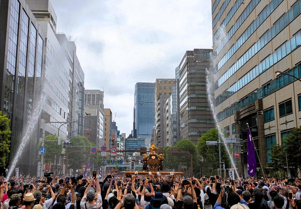  水掛け祭り