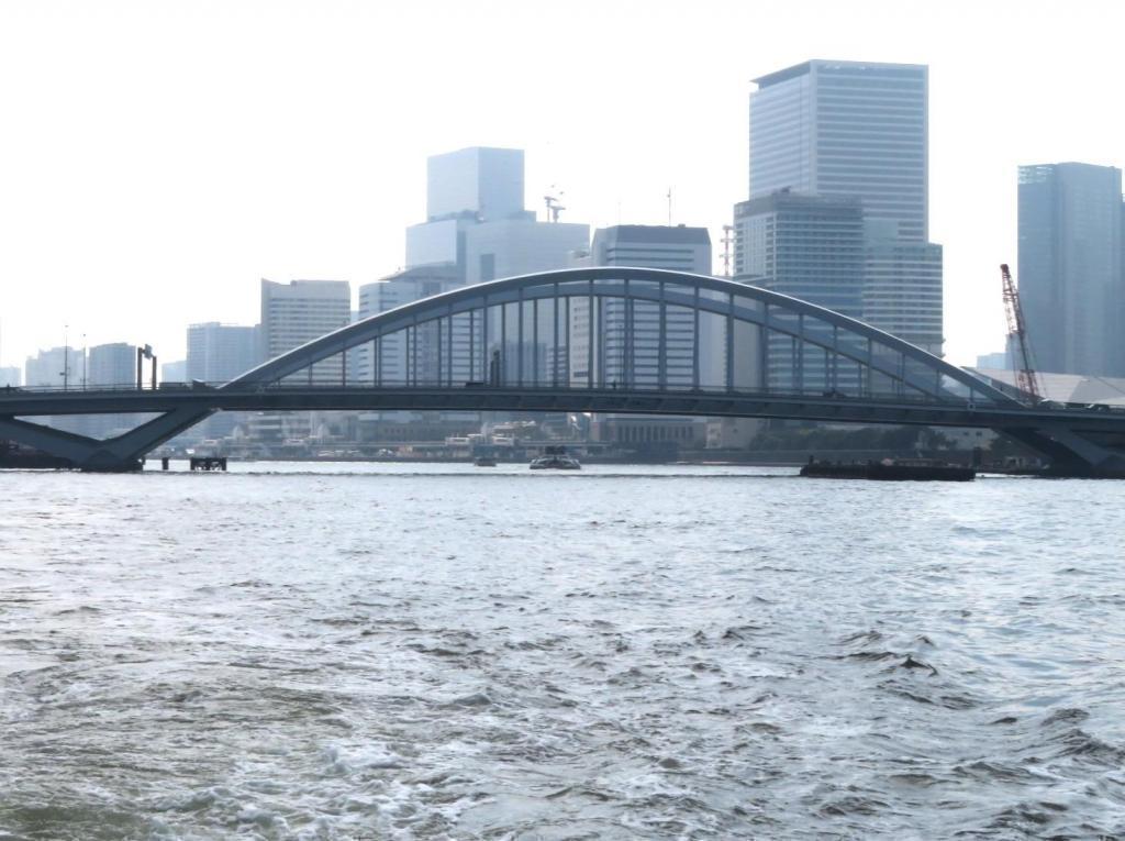  水上バスで行く♪春のうららの 隅田川♪