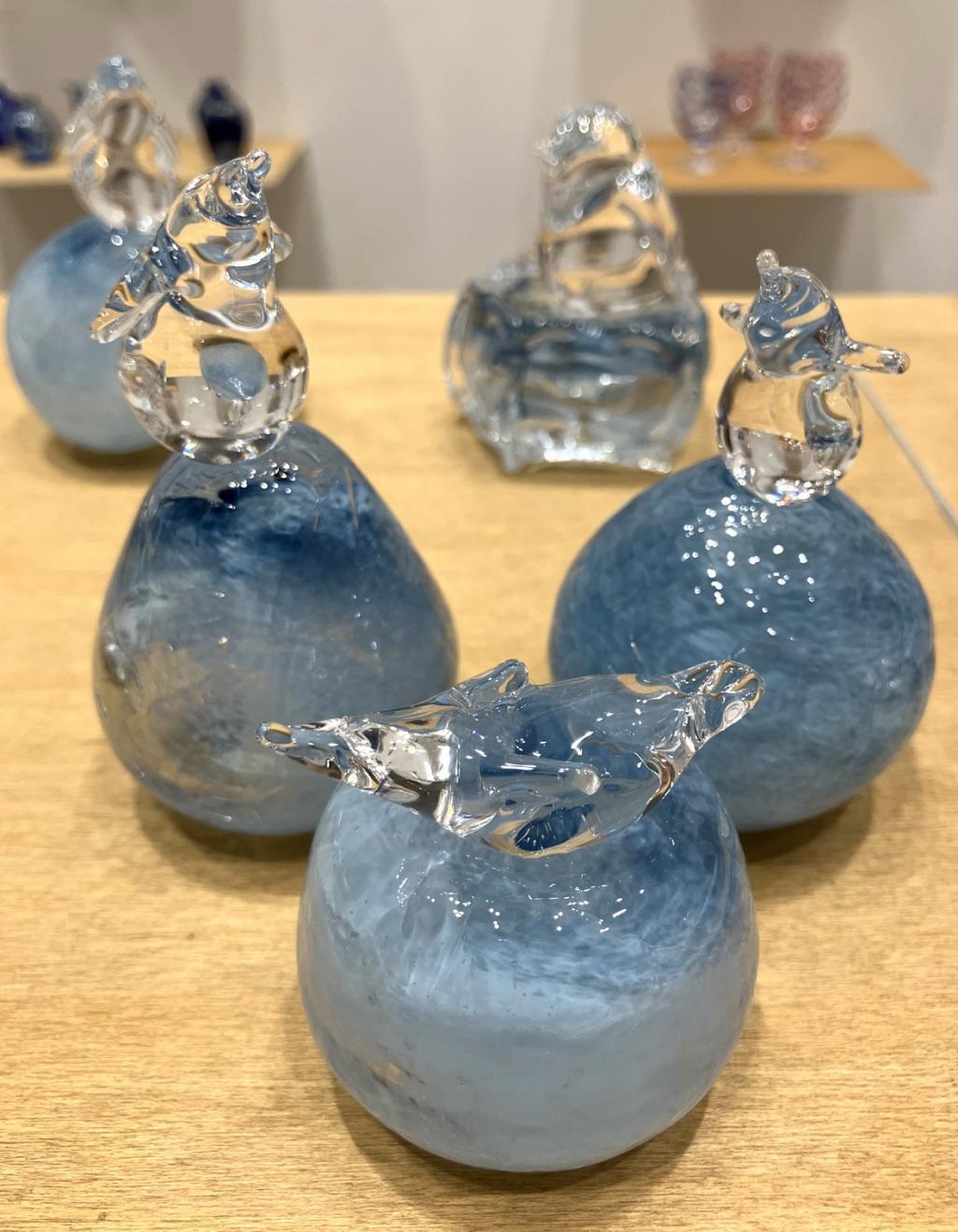 ぺんぎん on ice 置物
６,６００円 Grass  Aquarium
　ー　可児友紀　ガラス作品展　ー
　　～　日本橋木屋本店 izutuki　～