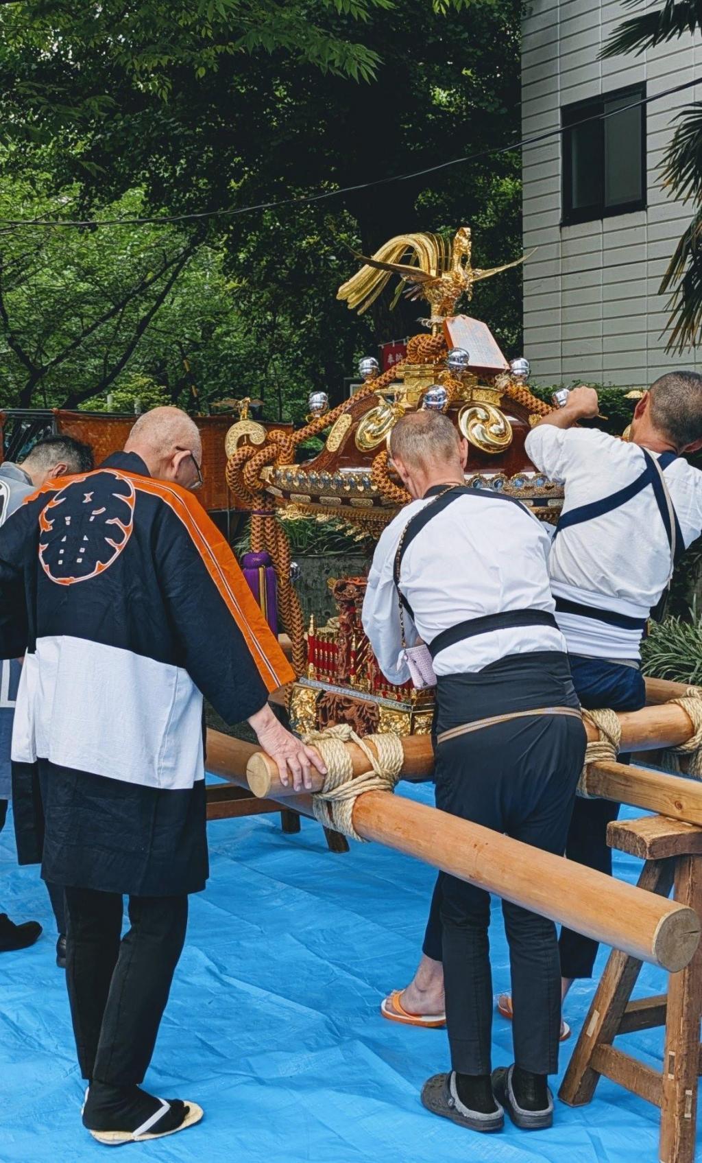  蘇った入船の御神輿　修復披露渡御