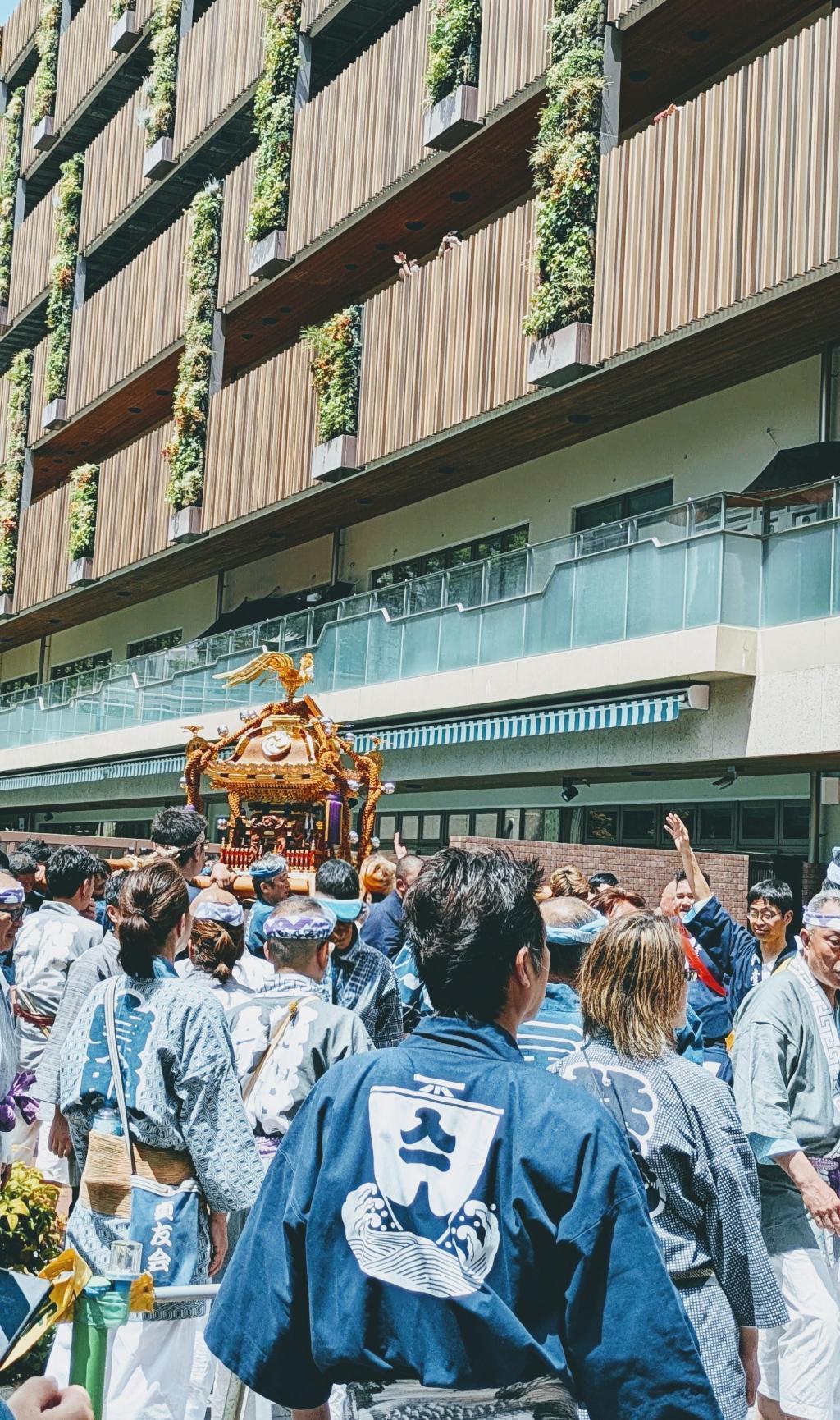  蘇った入船の御神輿　修復披露渡御