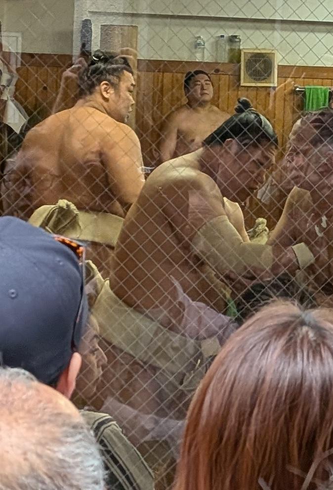  ワッ！大勢の人