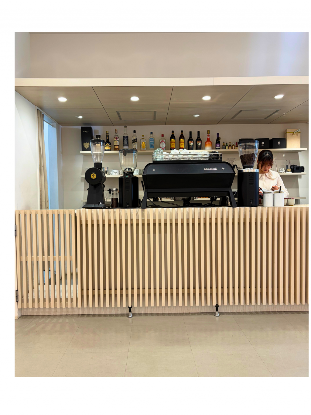  カフェ激戦区の東銀座で
「飲める芸術」ラテアートをゆったり楽しむ
