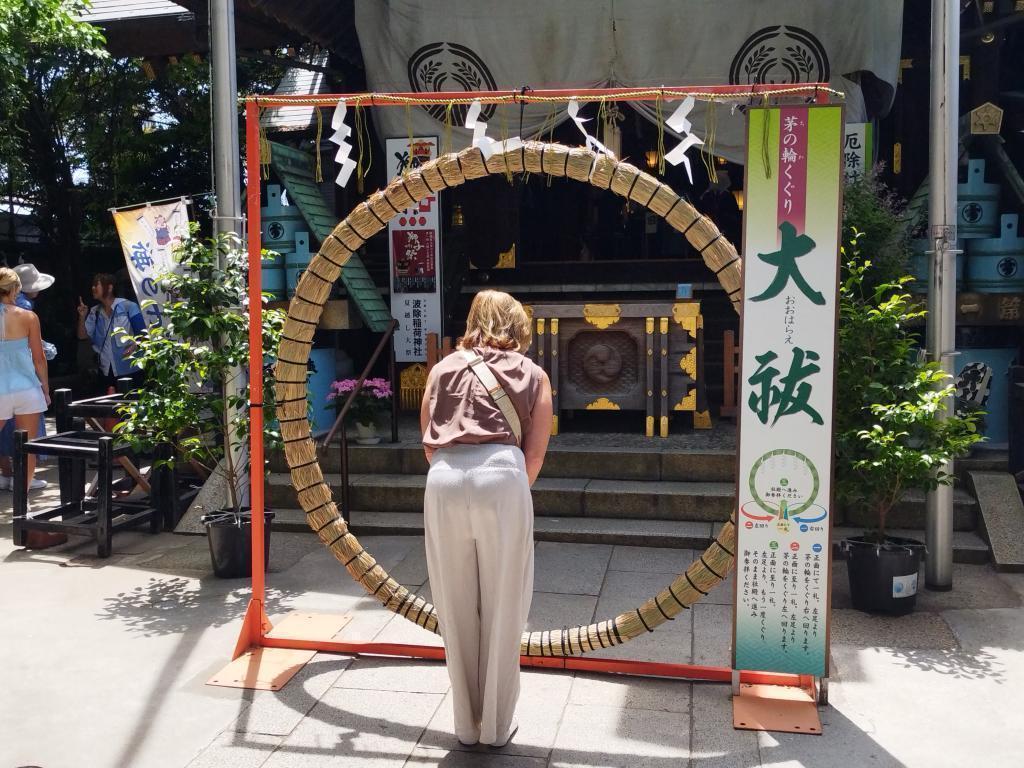  【マップ ＆ 観覧おススメの場所・時刻付】　
＜つきじ獅子祭＞（6月10日(水)～14日(日)）　
6月14日（日）に千貫宮神輿と天井大獅子が築地の街を練り歩きます！
