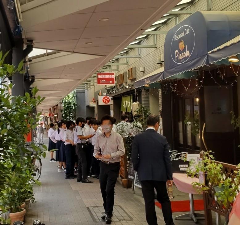  月島、一人飯。