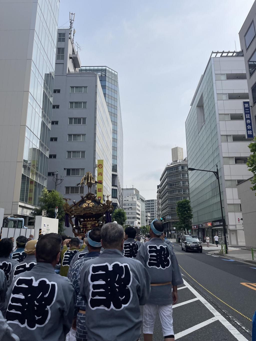 摂社に向けていよいよスタート！ 山王祭　下町連合渡御