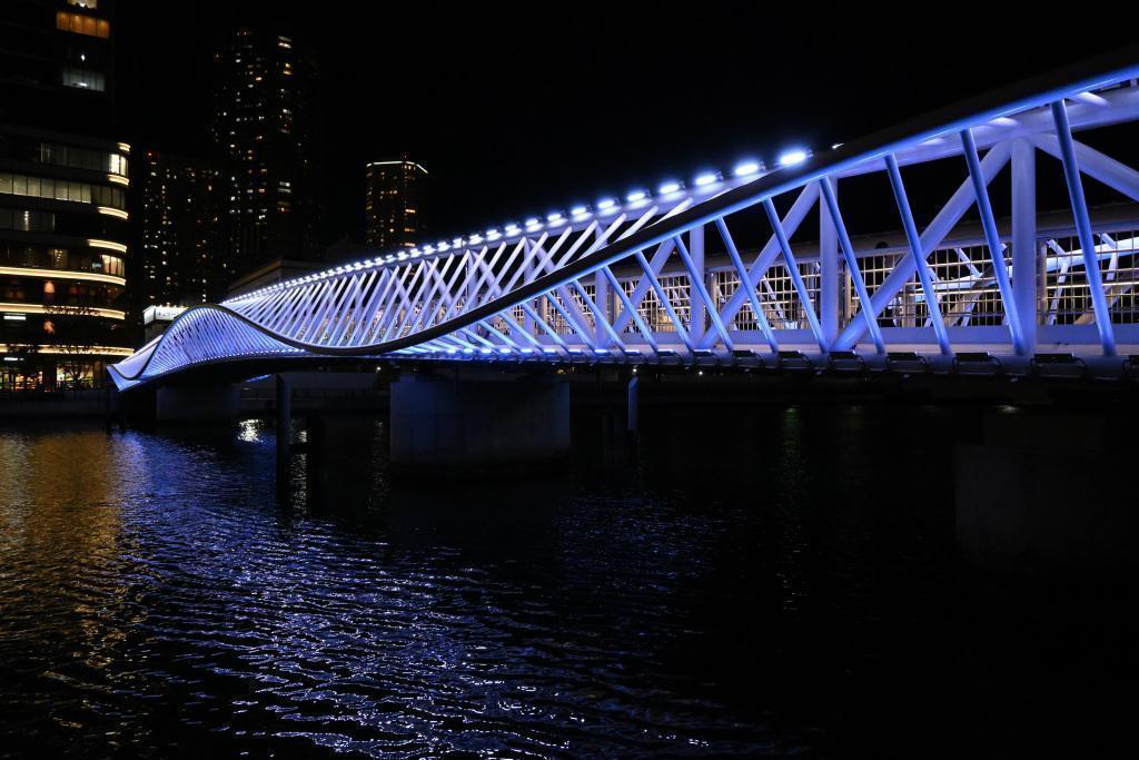  Pedestrian Bridges over the Asashio Canal